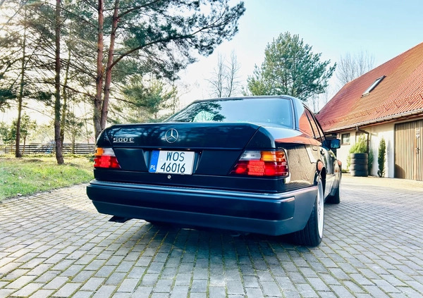 Mercedes-Benz Klasa E cena 285000 przebieg: 95770, rok produkcji 1992 z Ostrołęka małe 301